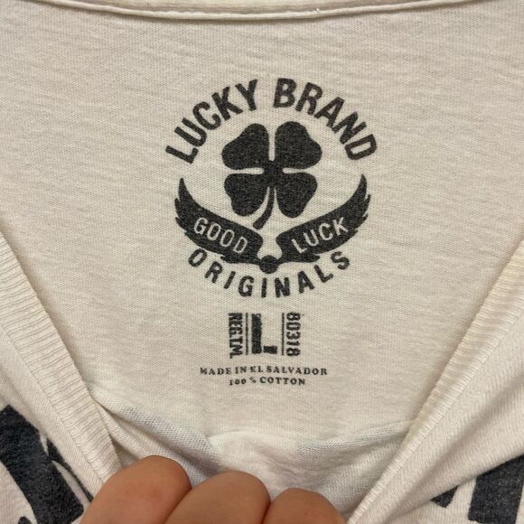 Lucky Brand Guitar Pick Amp Style White and Green Graphic Tee SZ L - Picture 3 of 5